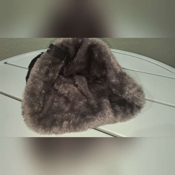 Black Humor unisex Winter knitted, Hat Good Beanie soft and Warm. - Picture 4 of 9